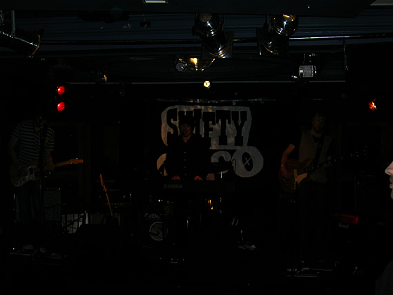 Paperlung live at Shifty Disco 10, Luminaire, Kilburn - 26/1/07 