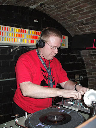 Rocker DJs for Dandelion night at Cargo, Shoreditch - 6/2/07